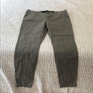 Joes jeans cargo stretchy pants